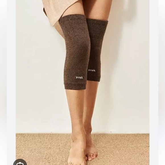 Camel wool blend thermal knee warmer dark camel Mongolia - Picture 7 of 7